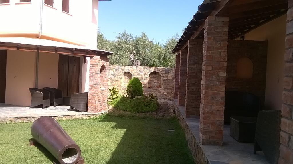 Symmetron Suites Kalamos  Exterior photo