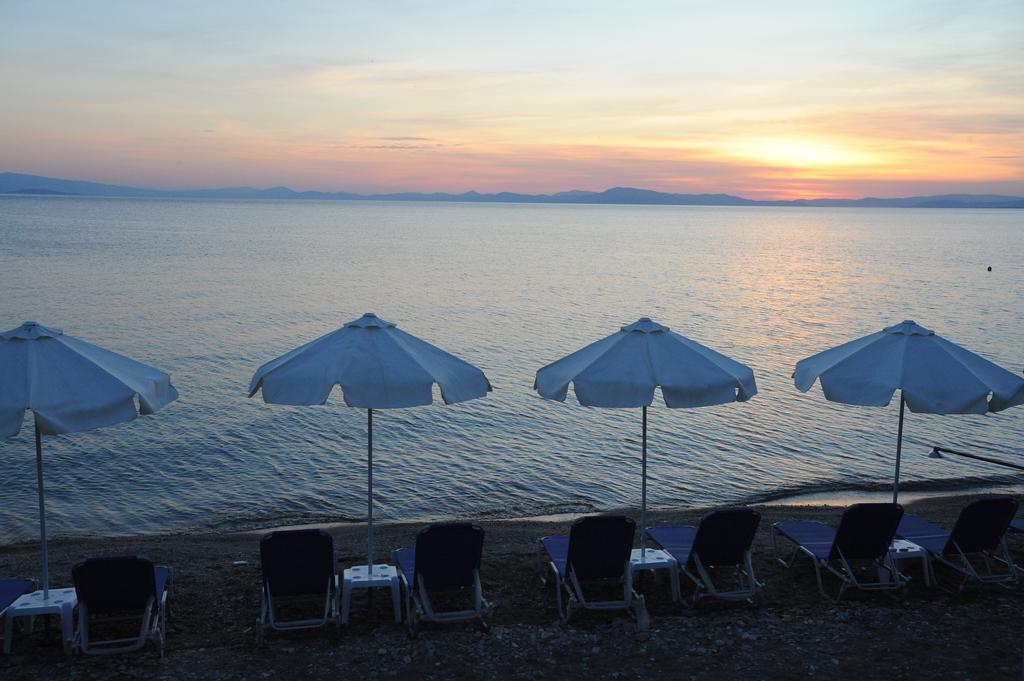Symmetron Suites Kalamos  Exterior photo